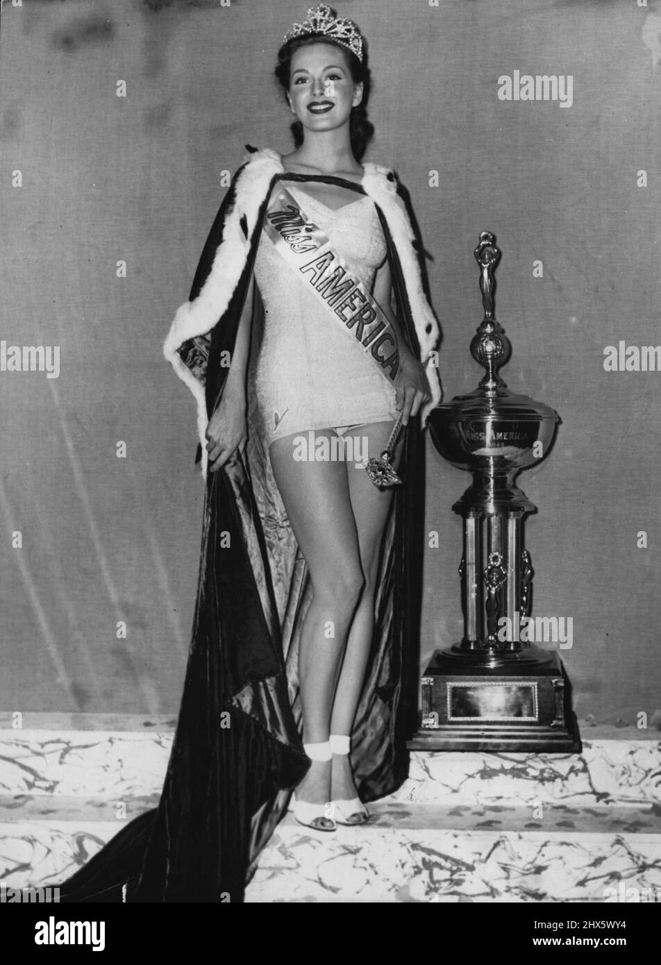 American Beauty Queens & Contest General - Contest di bellezza. Settembre 17, 1946. (Foto di stampa associata). Foto Stock