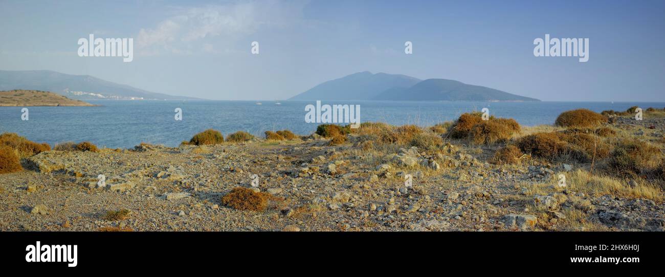 Deserto sul Mar Mediterraneo, Bodrum, Turchia. Natura selvaggia sul Mar Mediterraneo. Vicino all'antica città di Bodrum, Turchia. Foto Stock