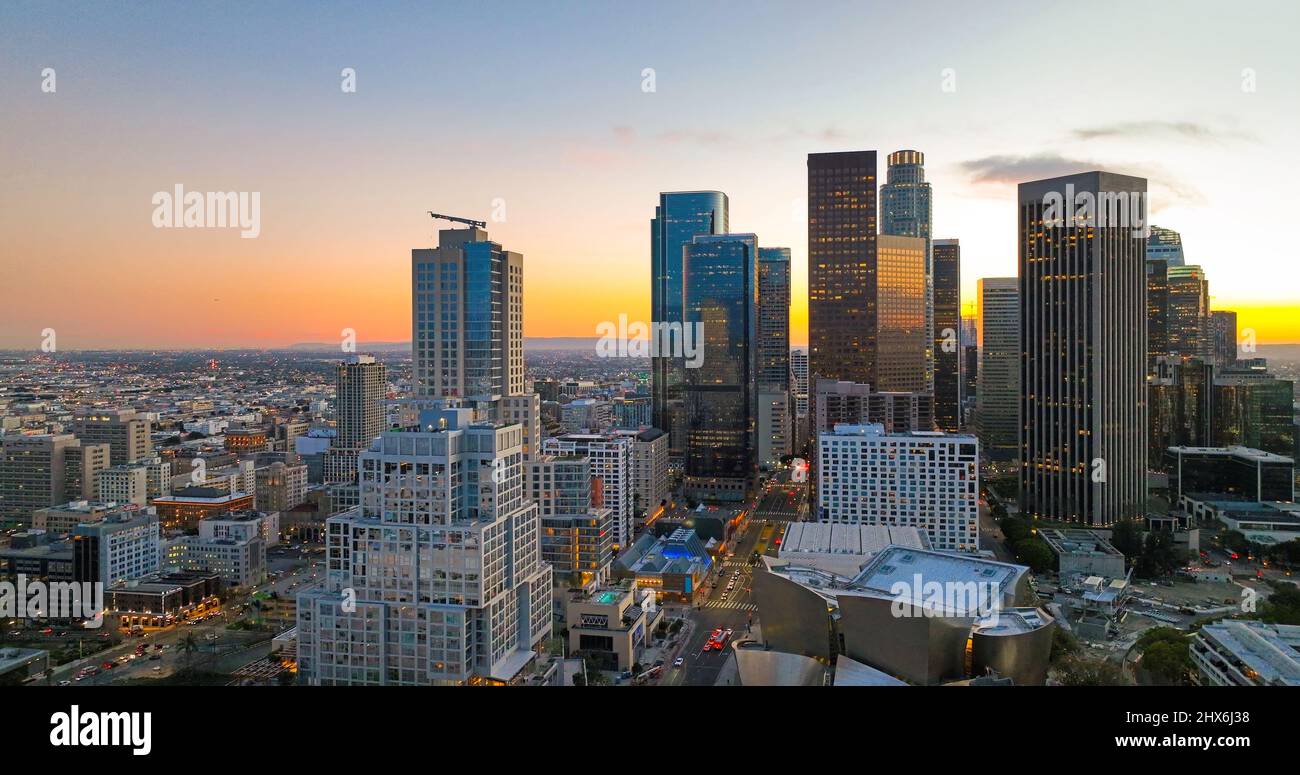 Skyline del centro di Los Angels, grattacieli panoramici della città. California, LOUISIANA. Foto Stock