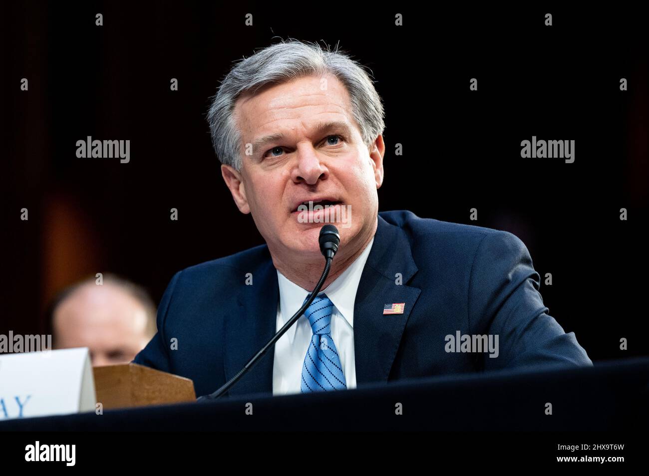 Washington DC, Stati Uniti. 10th Mar 2022. Christopher Wray, direttore del Federal Bureau of Investigation, parla a un'audizione del Senato Intelligence Committee. Credit: SOPA Images Limited/Alamy Live News Foto Stock