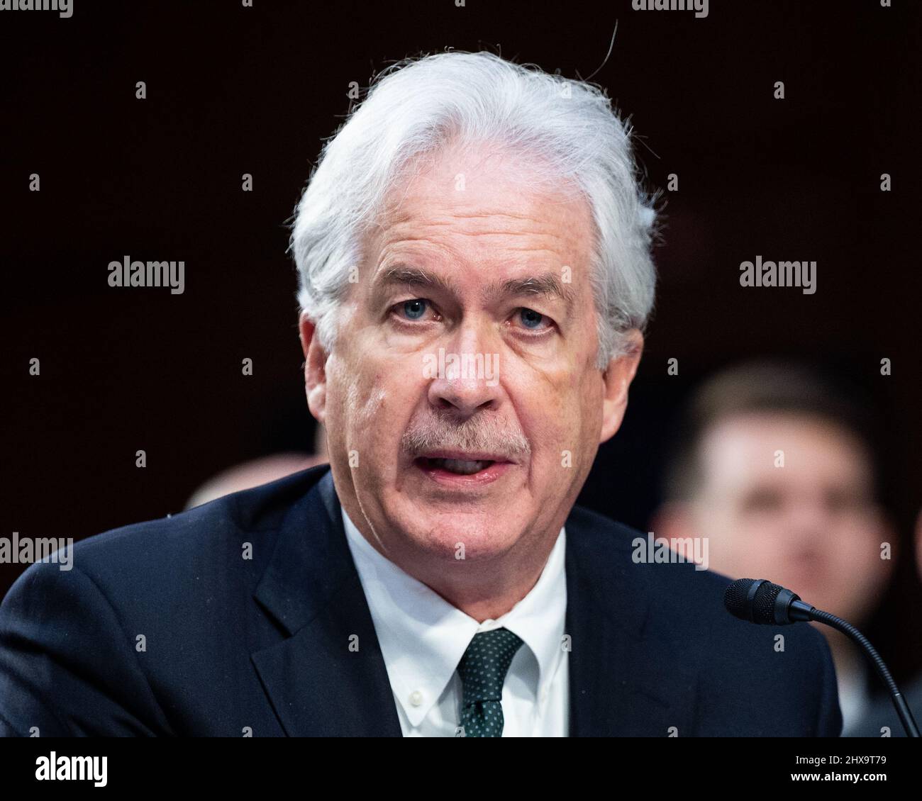 Washington DC, Stati Uniti. 10th Mar 2022. William Burns, direttore dell'Agenzia Centrale di intelligenza, parla ad un'audizione del Comitato di intelligenza del Senato. Credit: SOPA Images Limited/Alamy Live News Foto Stock