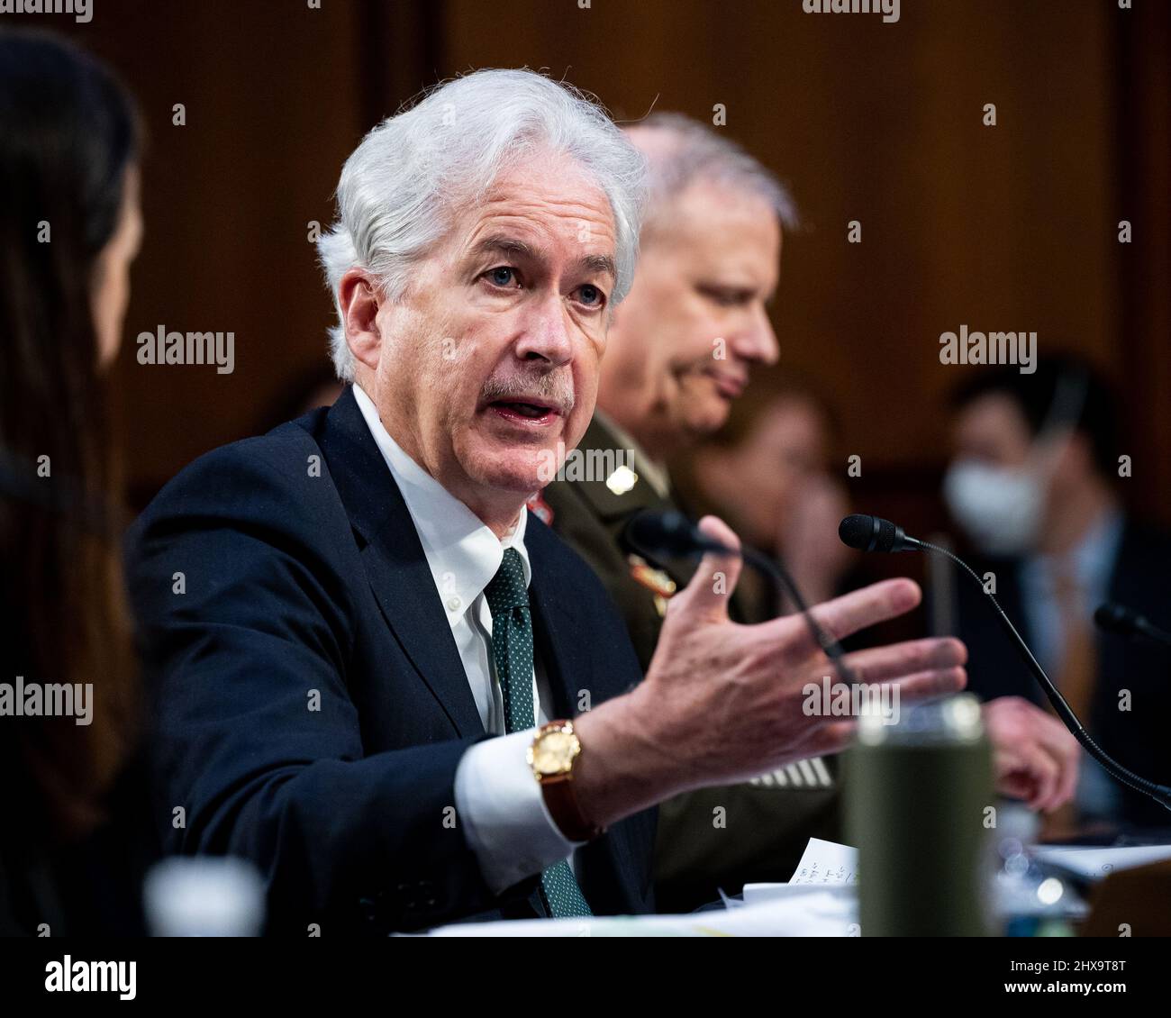 Washington DC, Stati Uniti. 10th Mar 2022. William Burns, direttore dell'Agenzia Centrale di intelligenza, parla ad un'audizione del Comitato di intelligenza del Senato. Credit: SOPA Images Limited/Alamy Live News Foto Stock