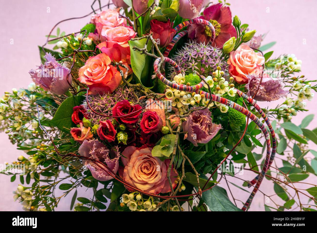 natura, piante, fiori, mazzo di fiori, bouquet di compleanno, rose Foto  stock - Alamy