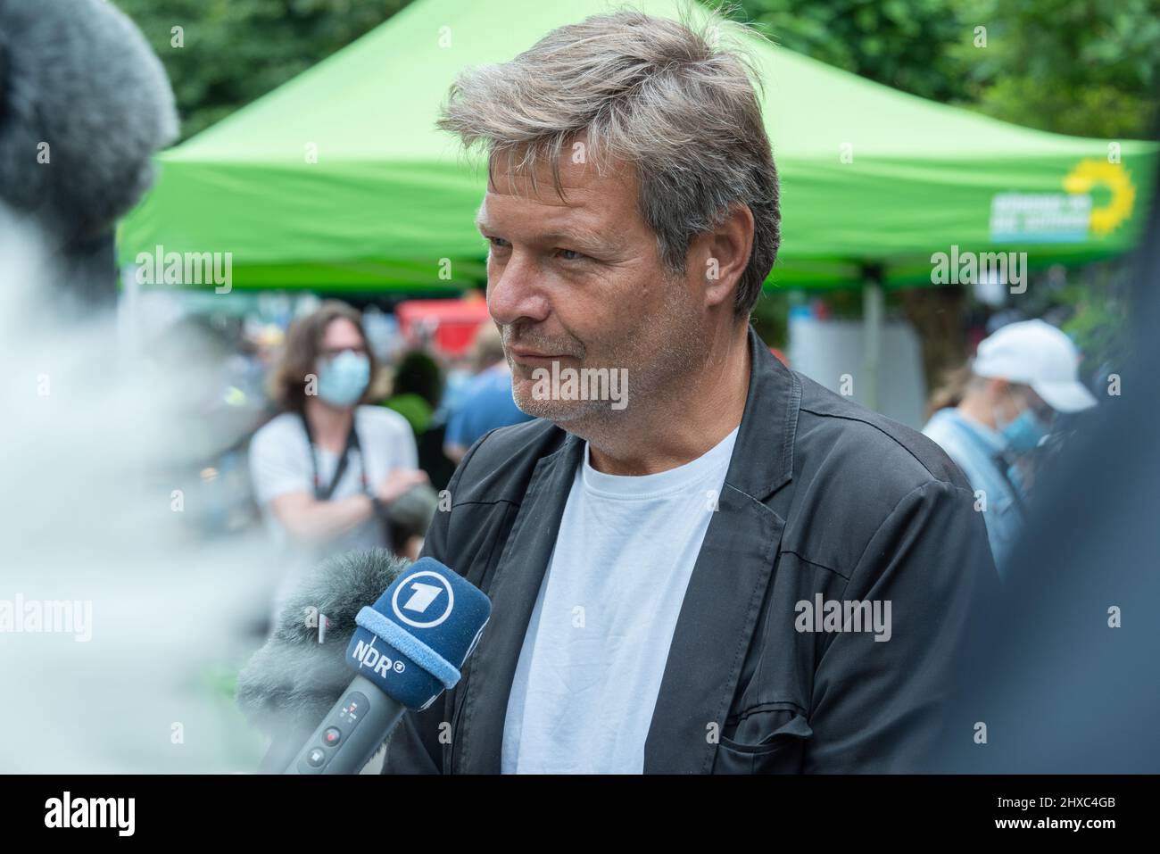 Kiel, 11. März 2022, Bundeswirtschaftsminister Dr. Robert Habeck zu Gesprächen bei Finanzministerin Monika Heinold a Kiel, Schleswig-Holstein Foto Stock