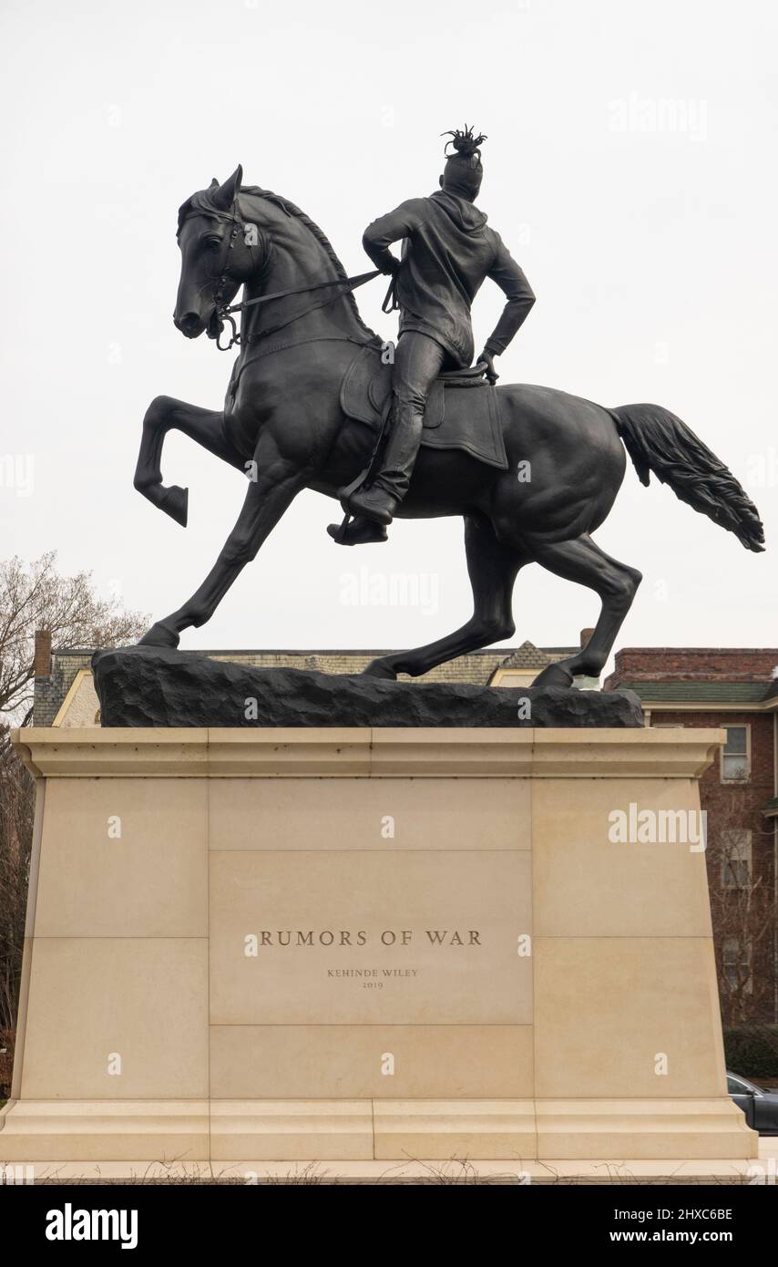Rumors of War statua di Kehinde Wiley di fronte al Museo delle Belle Arti Richmond Virginia Foto Stock