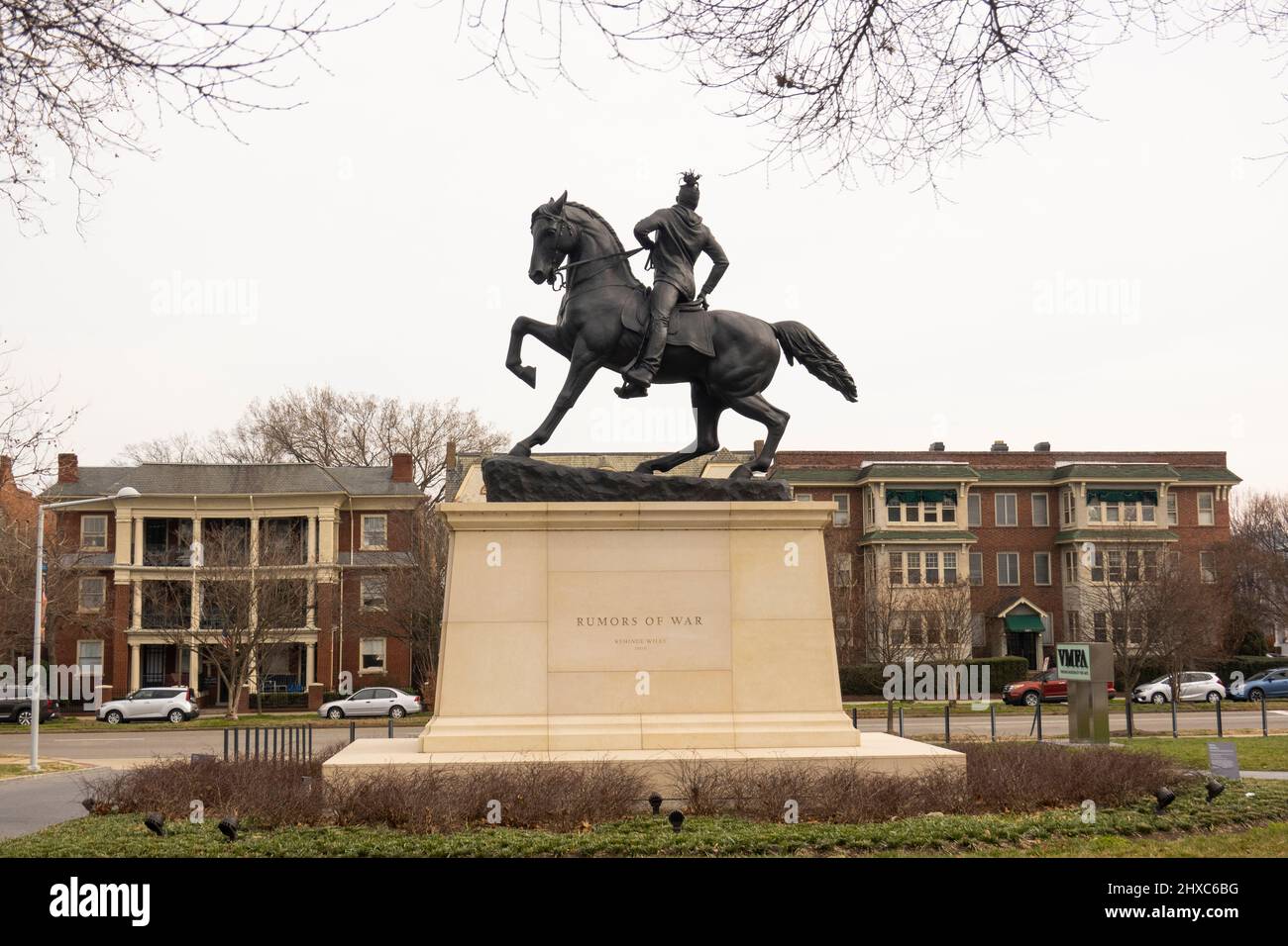 Rumors of War statua di Kehinde Wiley di fronte al Museo delle Belle Arti Richmond Virginia Foto Stock