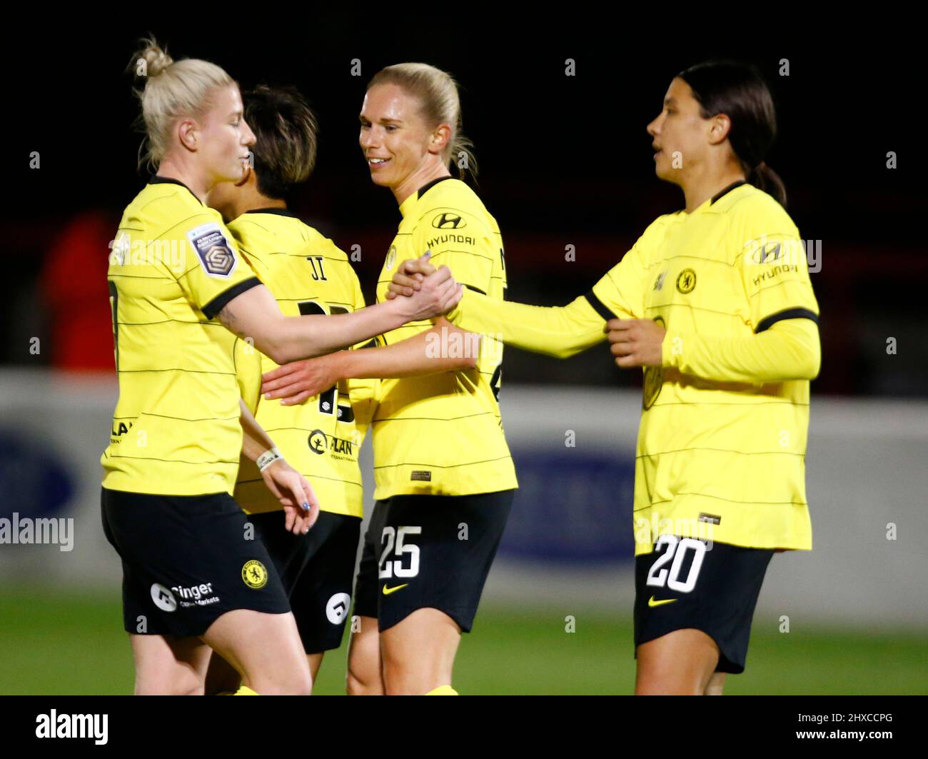 DAGENHAM, INGHILTERRA - MARZO 10: Chelsea Women Sam Kerr celebra il suo obiettivo durante la partita Barclays fa Women's Super League tra West Ham United WOME Foto Stock