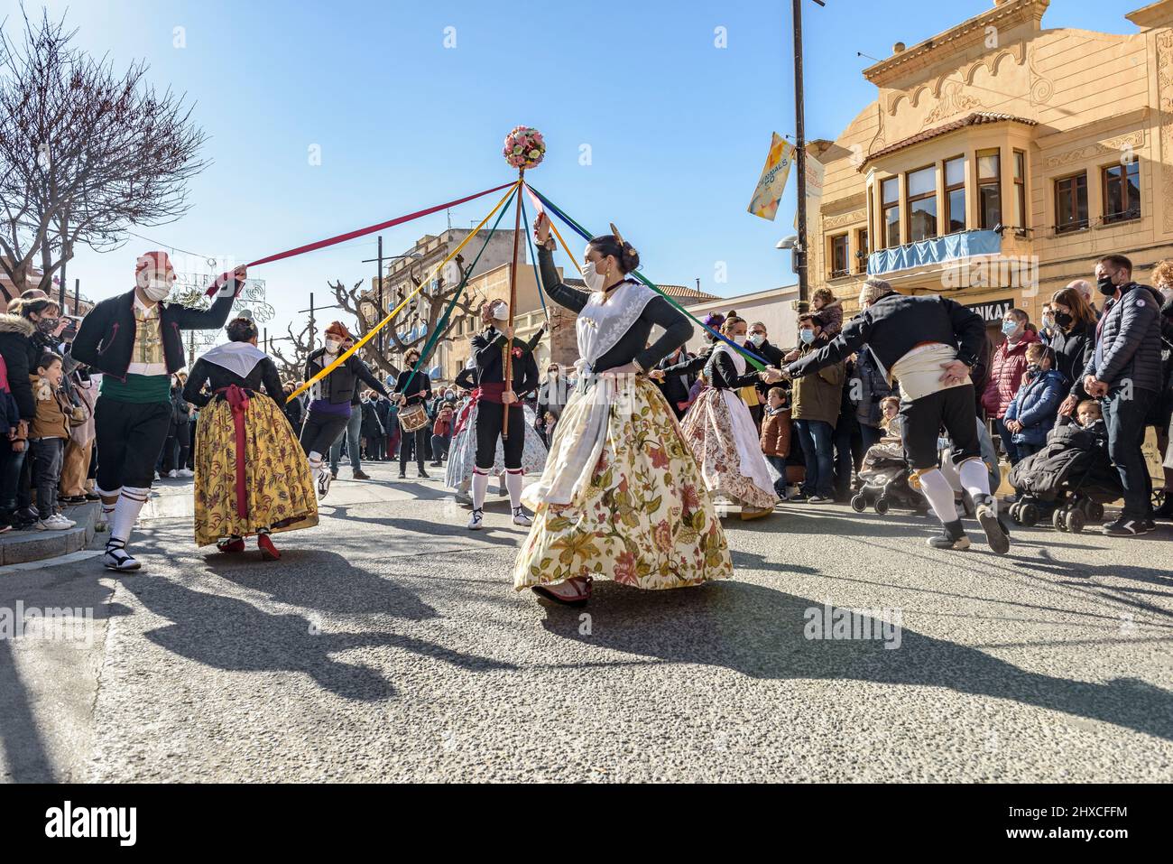 Danza della Magrana di València al Festival della Decennale delle Valls del 2022, in onore della Vergine dei Candlemas in Valls (Tarragona, Catalogna, Spagna) Foto Stock