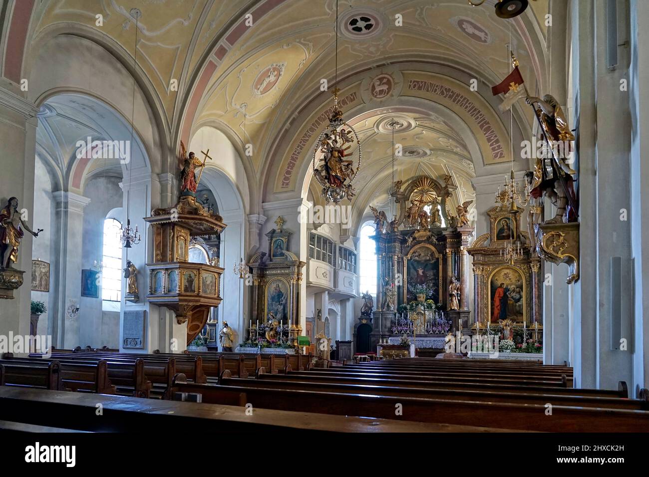 Germania, Baviera, alta Baviera, contea di Berchtesgadener Land, Teisendorf, Chiesa parrocchiale di Sant'Andrea, interno Foto Stock