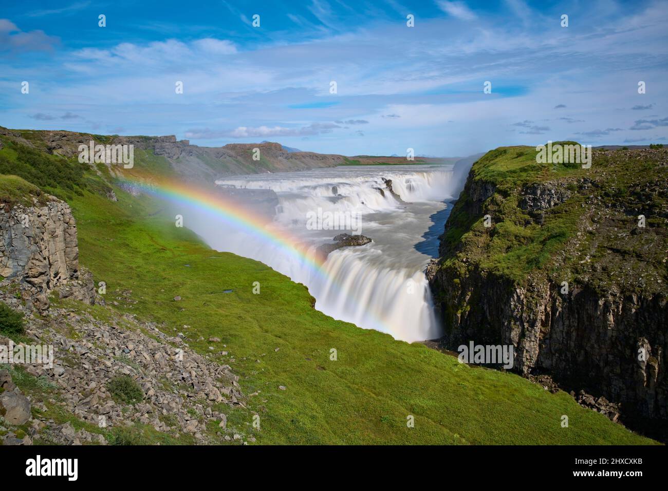 Cascata gullfoss e arcobaleno immagini e fotografie stock ad alta  risoluzione - Alamy