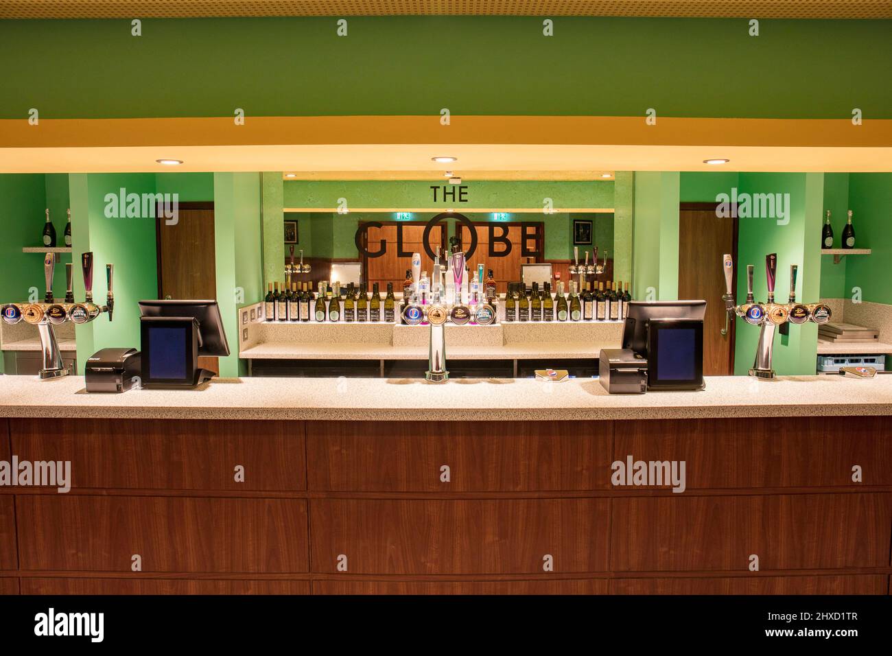 Bar locale. Stockton Globe, Stockton-on-Tees, Regno Unito. Architetto: Space Group Architects, 2020. Foto Stock