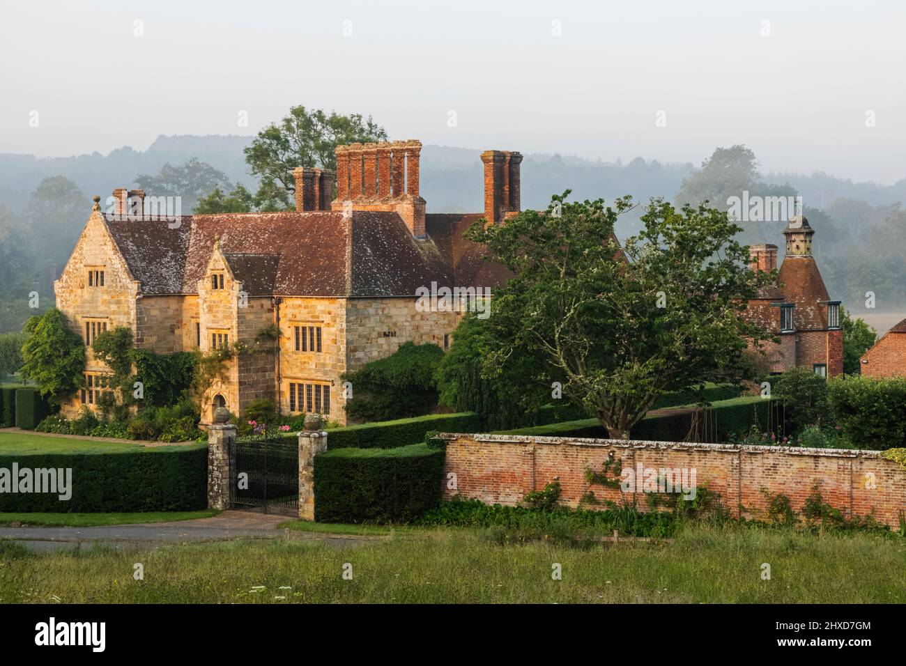 Inghilterra, East Sussex, Burwash, Bateman's The 17th-Century House e un tempo la casa del famoso scrittore inglese Rudyard Kipling Foto Stock