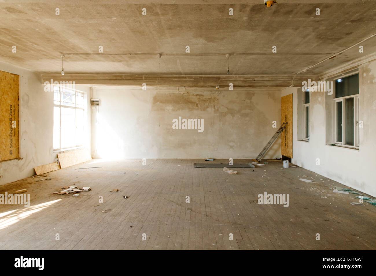 Negozio vuoto, High Street, Southend-on-Sea, Essex © Clarissa Debenham / Alamy Foto Stock