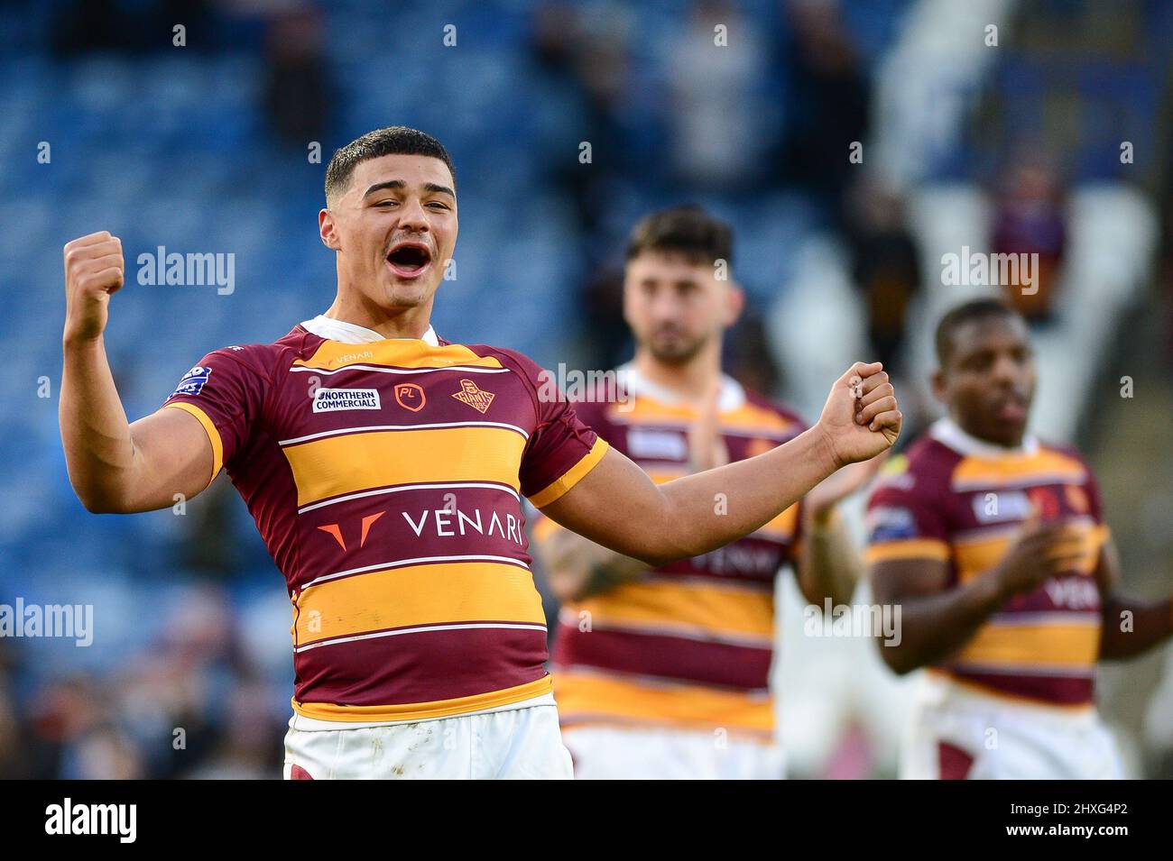 Huddersfield, Inghilterra - 12th marzo 2022 - Will Pryce (1) di Huddersfield Giants celebra la vittoria. Rugby League Betfred Super League Round 5 Huddersfield Giants vs Castleford Tigers al John Smith's Stadium, Huddersfield, Regno Unito Dean Williams Foto Stock