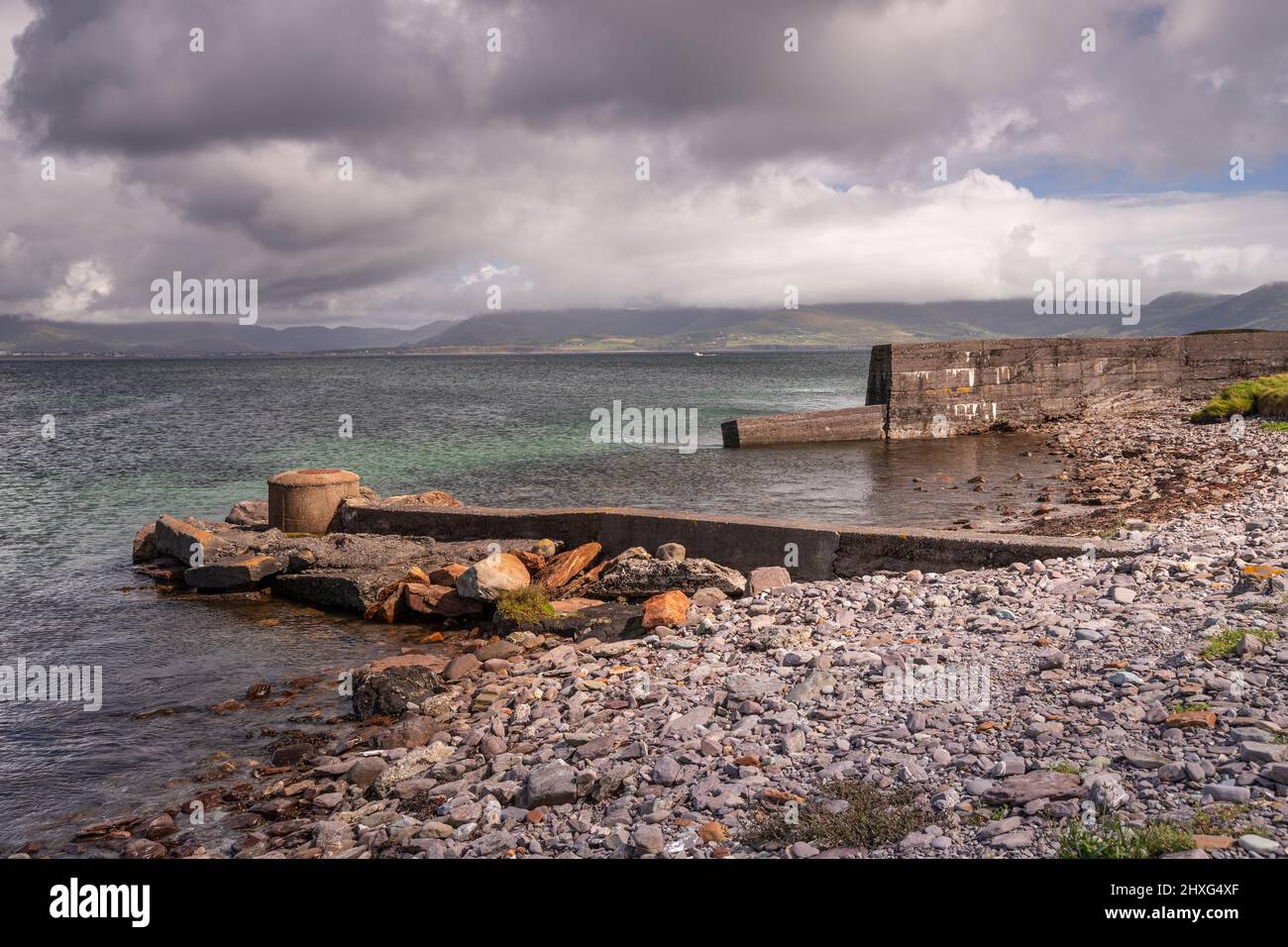 Balliskellig porto sulla costa atlantica della contea di Kerry, Irlanda Foto Stock