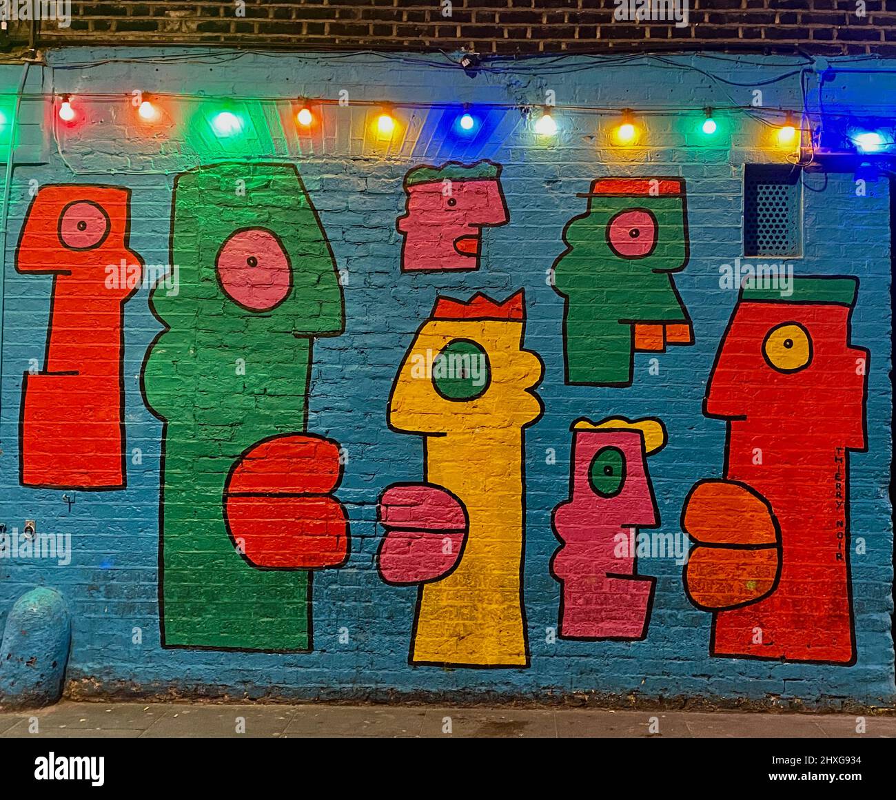 Street art a Shoreditch, Londra orientale. Credit: Amy Deats/Alamy Stock Photo Foto Stock