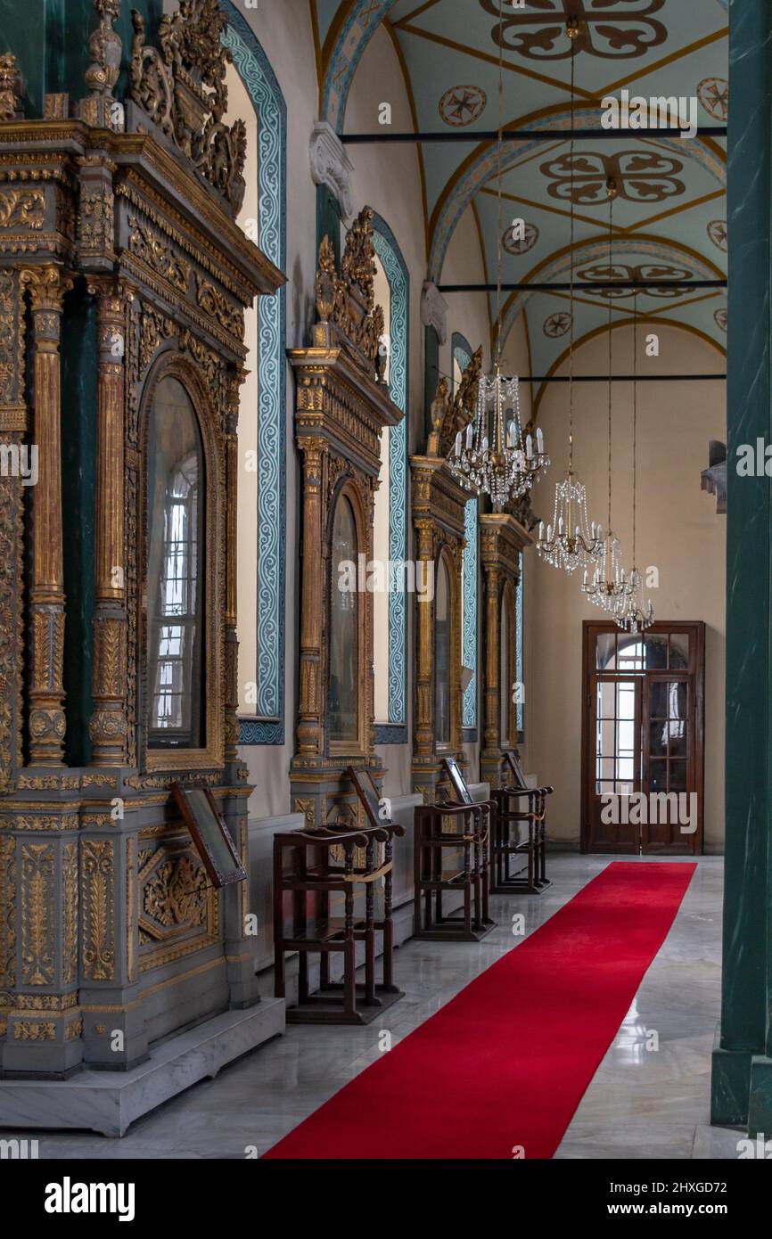 Chiesa Greco-Ortodossa di Saints Constantine and Helen in zona Tarlabasi nel distretto di Beyoglu di Istanbul, Turchia Foto Stock