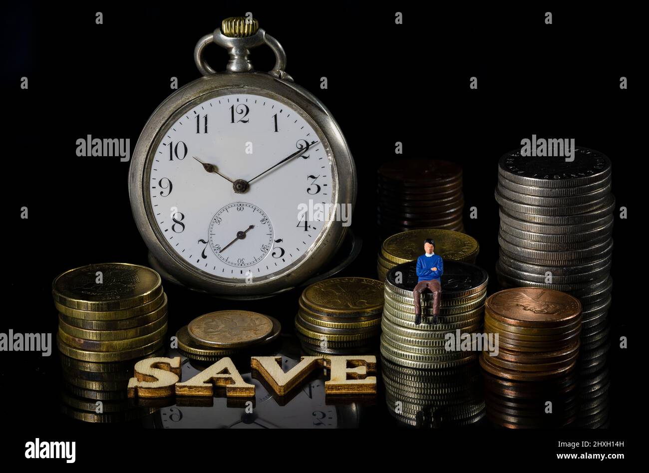 Il tempo è concetto di denaro. Risparmio di denaro. Gestione del tempo Foto Stock