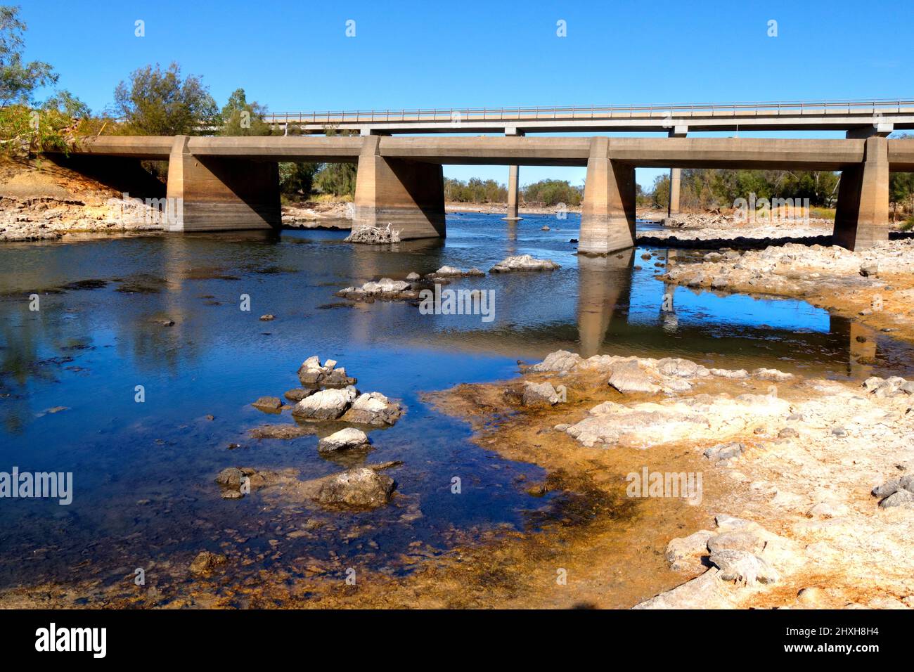 Vecchio e nuovo ponte Galena che attraversa il fiume Murchison, Murchison, Australia Occidentale Foto Stock