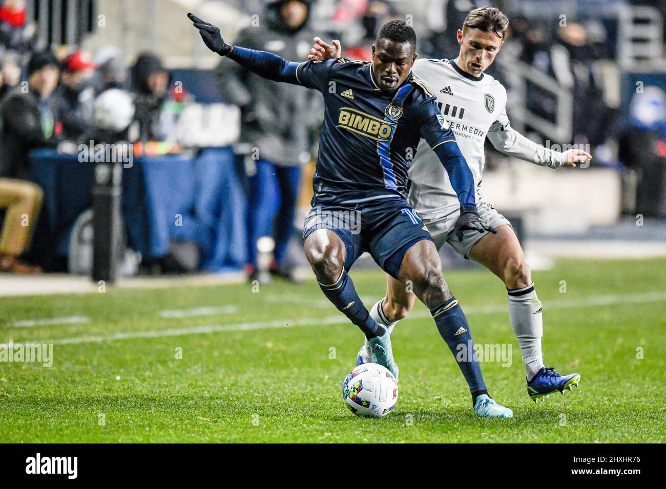 L'attaccante di Philadelphia Corey Burke torna a difendersi come la Philadelphia Union sconfigge i terremoti di San Jose 2 - 0 durante una partita di calcio professionale MLS della Major League Soccer Foto Stock