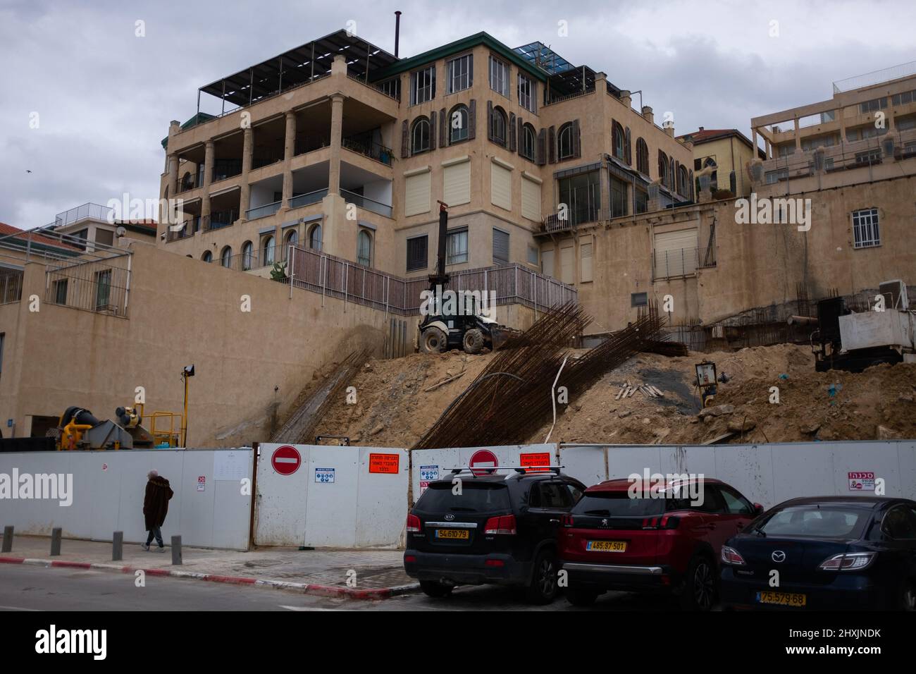 Cantiere di fronte ad un complesso di appartamenti a Jaffa, Tel Aviv Foto Stock