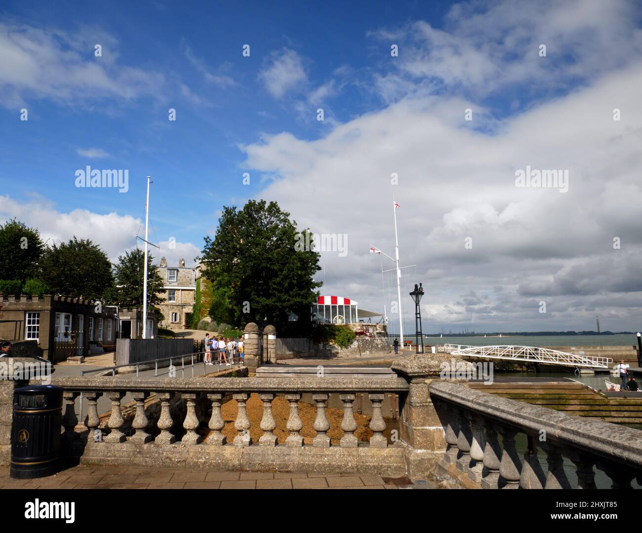 The Parade, West Cowes, Isola di Wight, Hampshire. Foto Stock