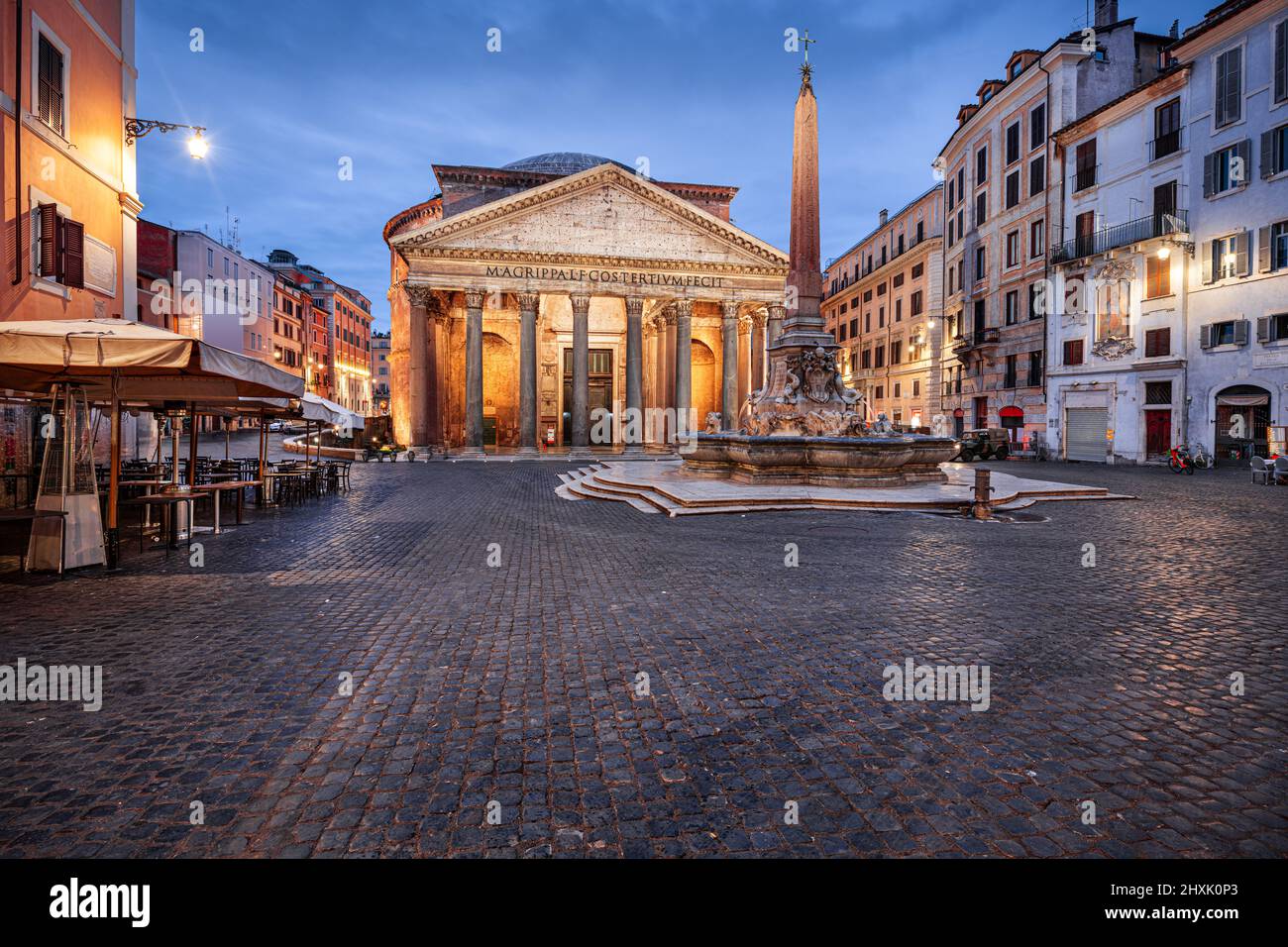 Roma, Italia al Pantheon, antico tempio romano del 2nd secolo. Foto Stock