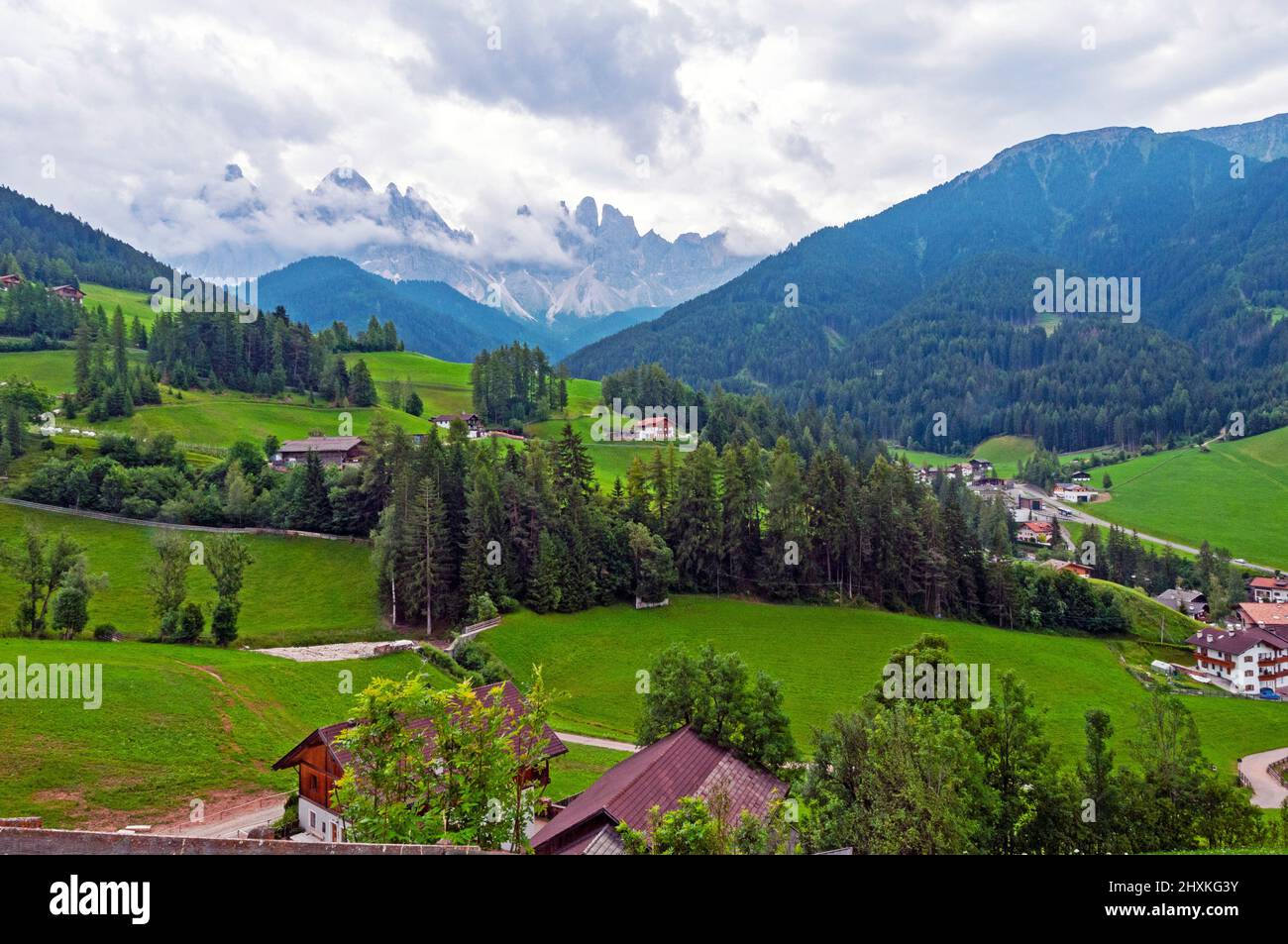 Le vette dolomitiche del Parco Naturale Puez Odle, Alto Adige, Italia Foto Stock