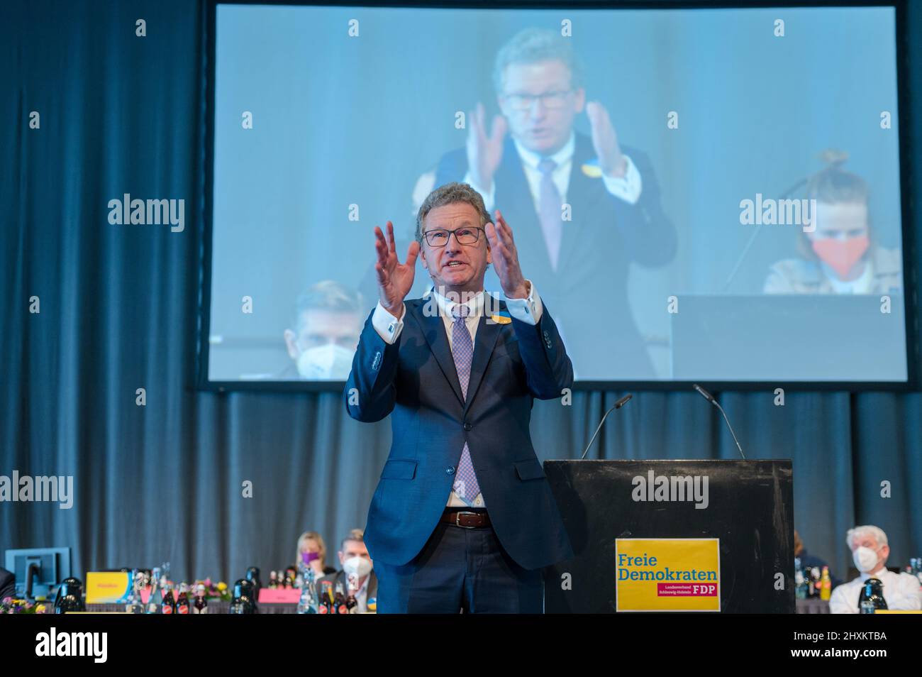 Neumünster, Germania 13. März 2022, Landesparteitag der FDP Schleswig-Holstein, die Delegierten beschließen das Programm für die kommende Landtag Foto Stock