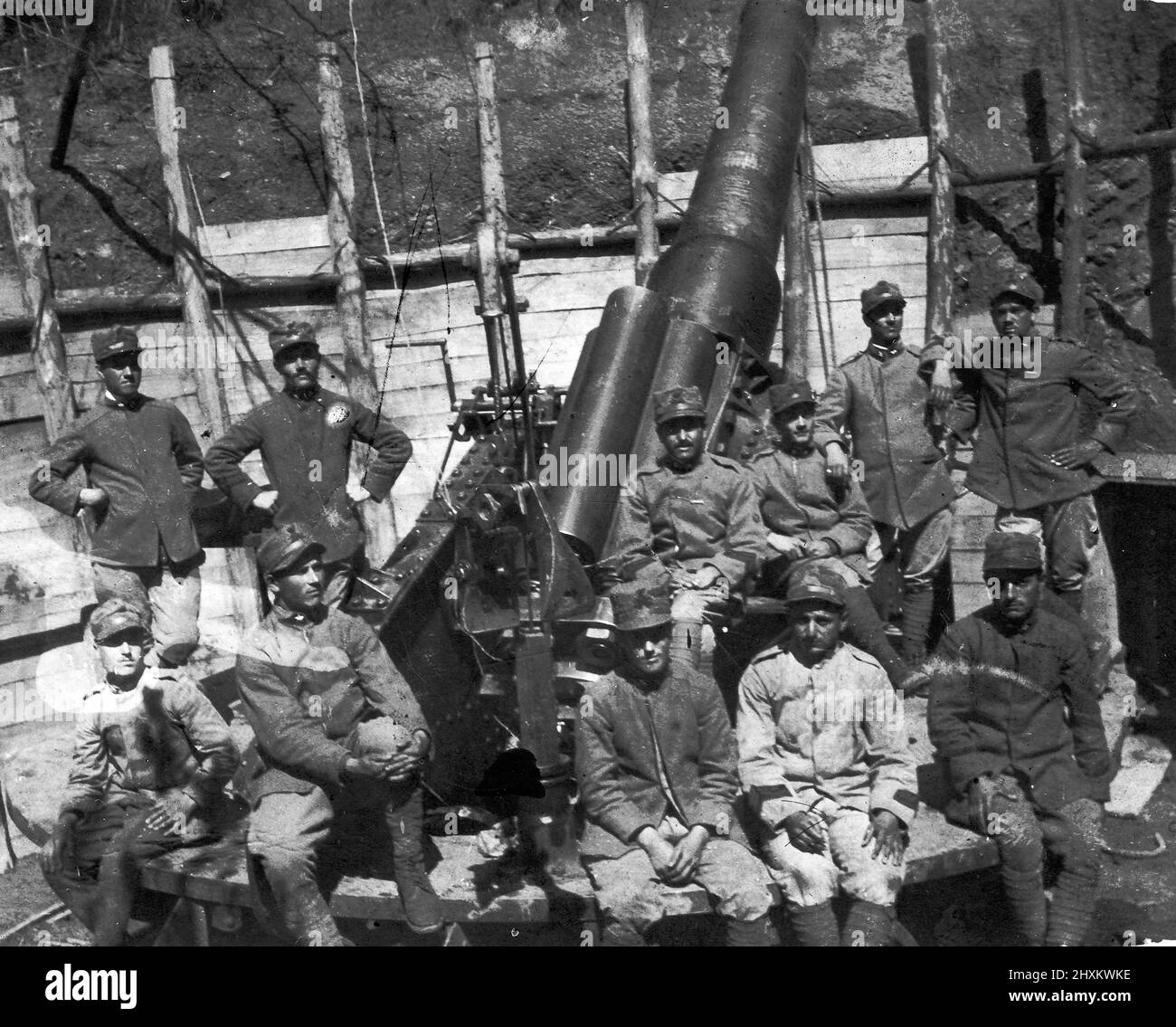 Prima Guerra Mondiale - Artiglieri Località sconosciuta (soldato San Colombano al Lambro) (anni 10) Foto Stock