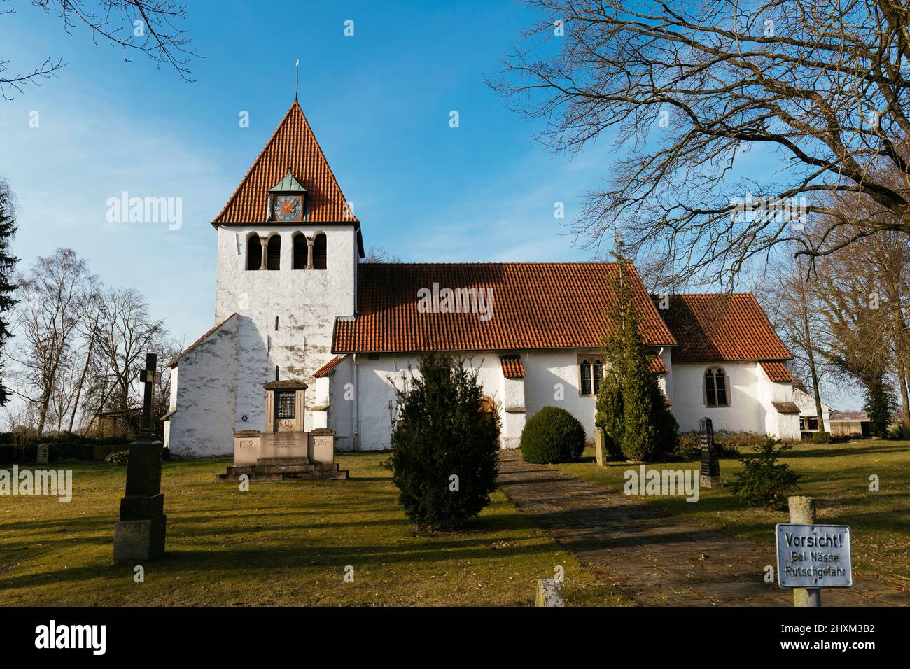 Chiesa protestante a Heimsen vicino Petershagen. Foto Stock