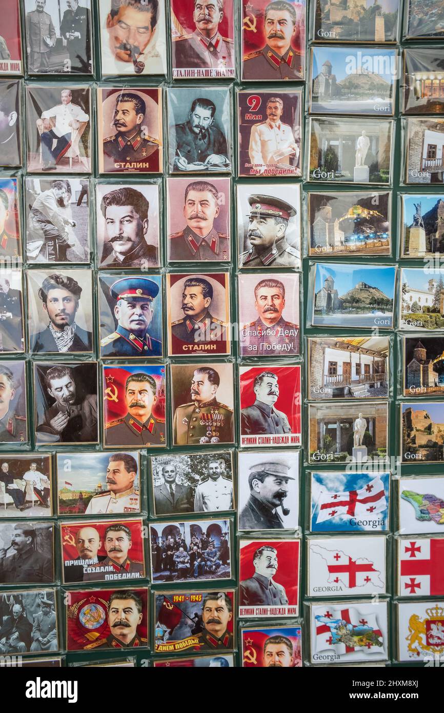 Magneti frigorifero ricordo con Joseph Stalin nel museo di Stalin a Gori, Georgia Foto Stock