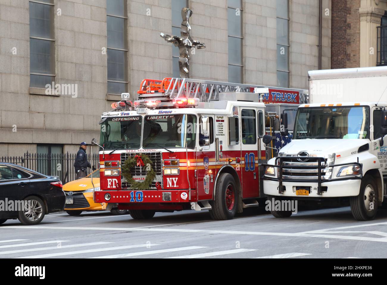 New York - Feuerwehrauto FDNY / New York - camion dei vigili del fuoco FDNY / Foto Stock