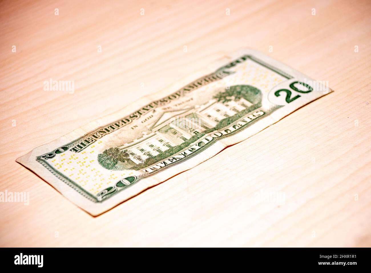 Ventidue dollari in un tavolo di legno. Banconota USA Foto Stock