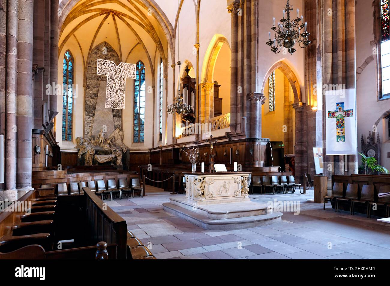 Francia, Strasburgo, Bas-Rhin, chiesa di San Tommaso. Foto Stock