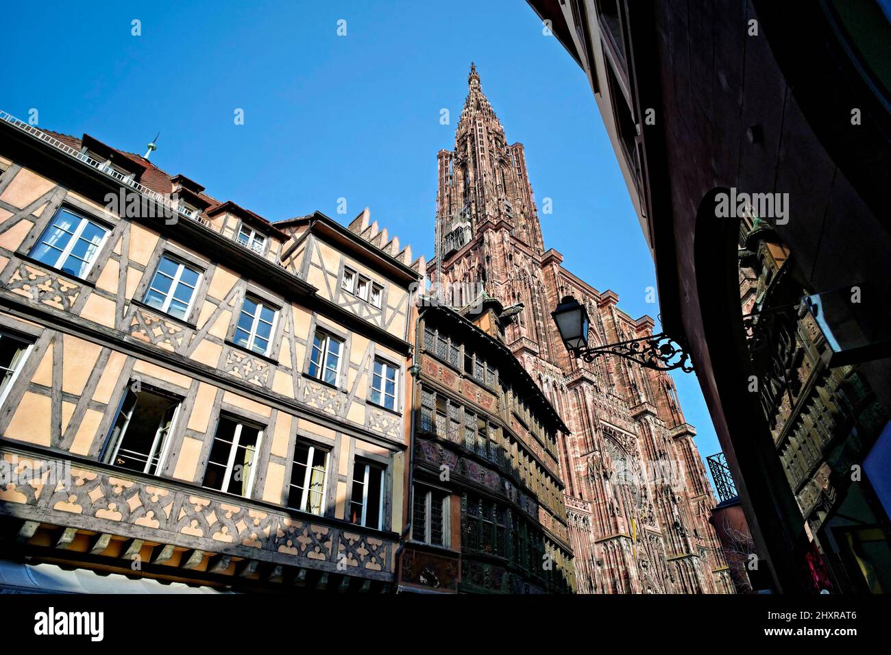 Francia, Strasburgo, Bas Rhin, il quartiere intorno alla cattedrale. Foto Stock