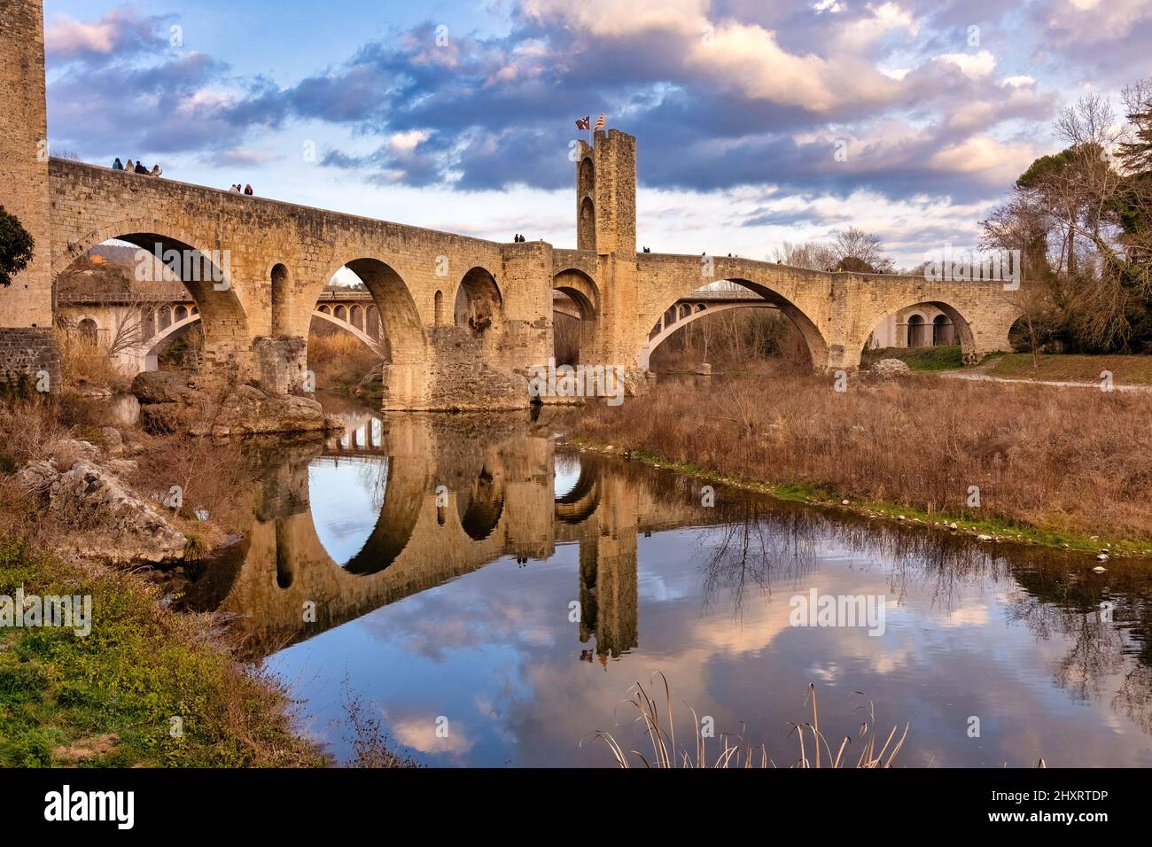 Besalu, borgo medievale, la Catalogna, Spagna Foto Stock
