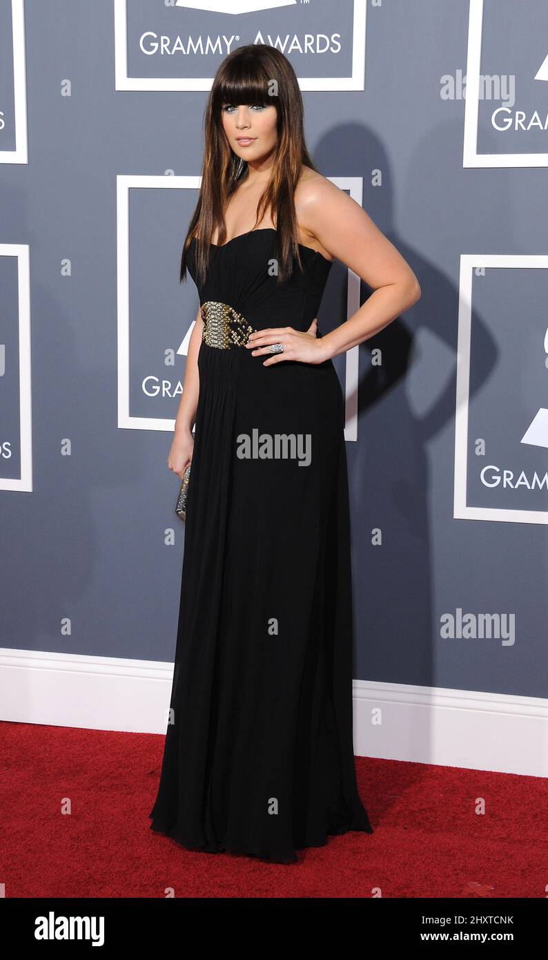 Hilary Scott arriva al Grammy Awards 53rd che si tiene presso lo Staples Center di Los Angeles, California Foto Stock