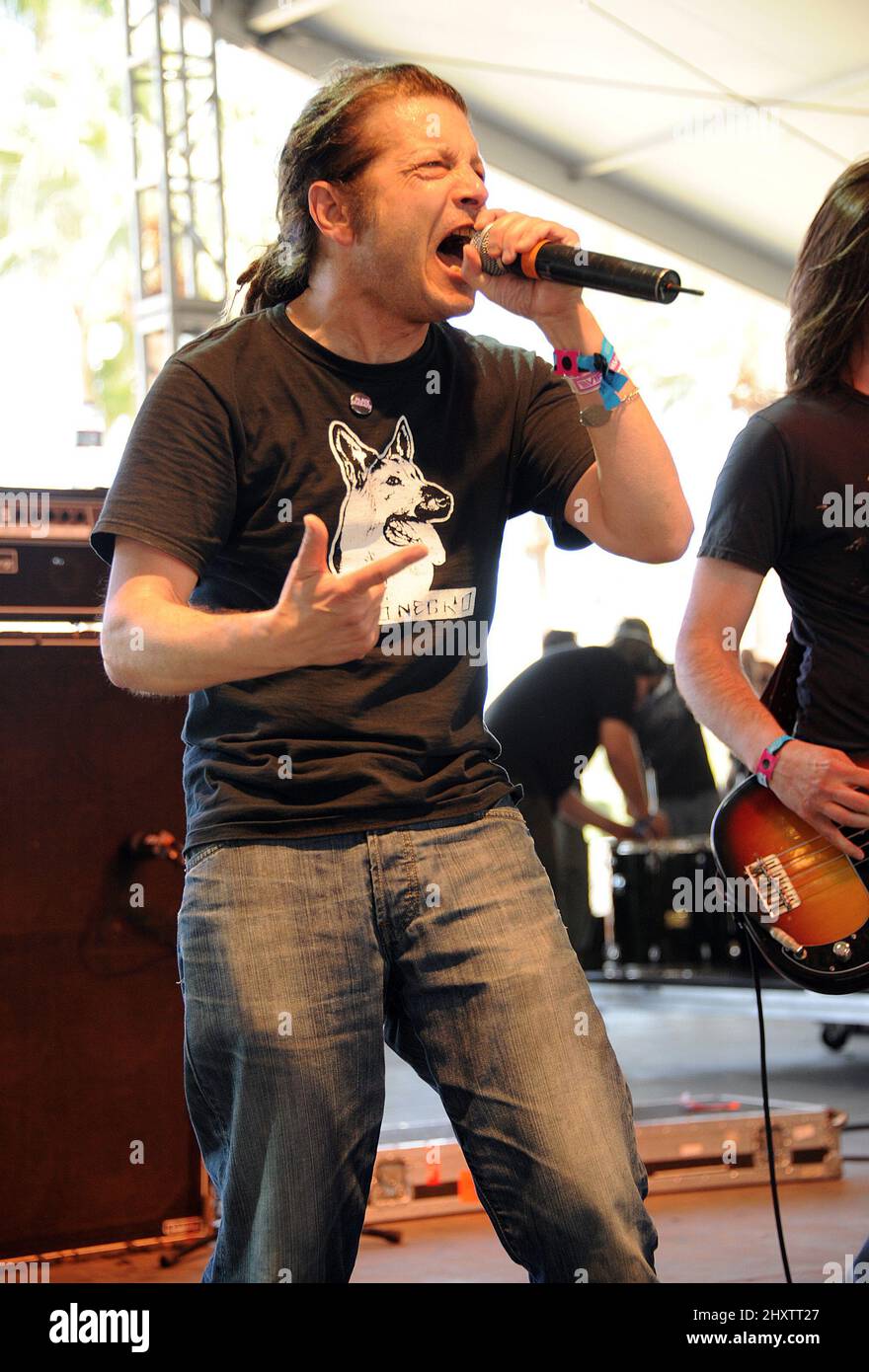 Keith Morris di off! Al Coachella Valley Music and Arts Festival che si tiene presso l'Empire Polo Field, California. Foto Stock