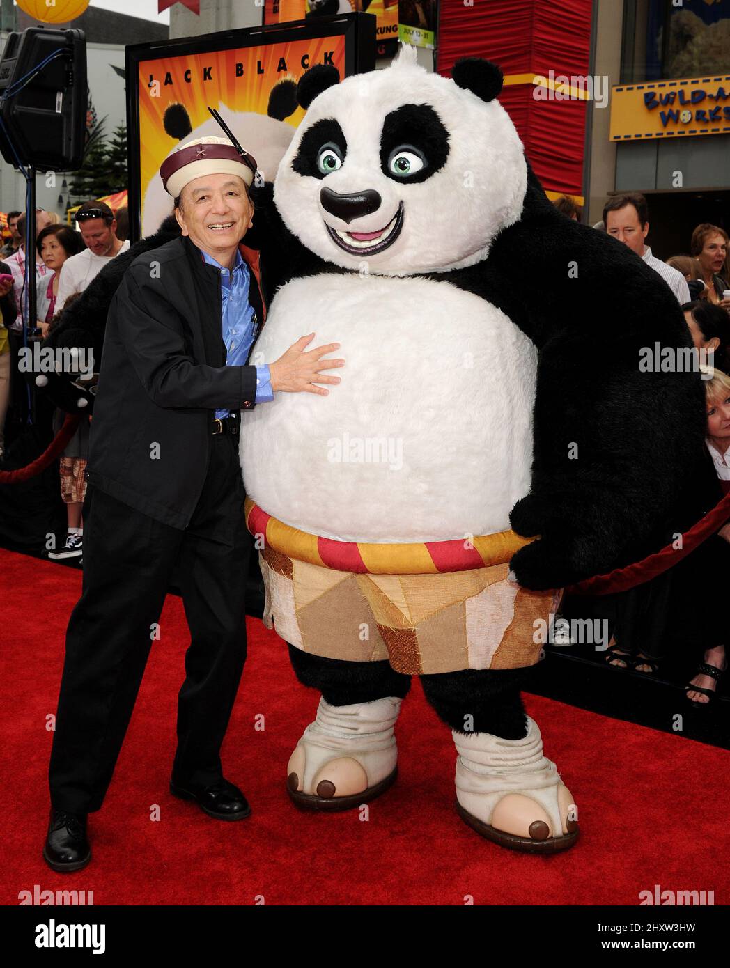 James Hong alla prima 'Kung fu Panda 2' tenuta al Teatro Cinese Grauman di Los Angeles. Foto Stock