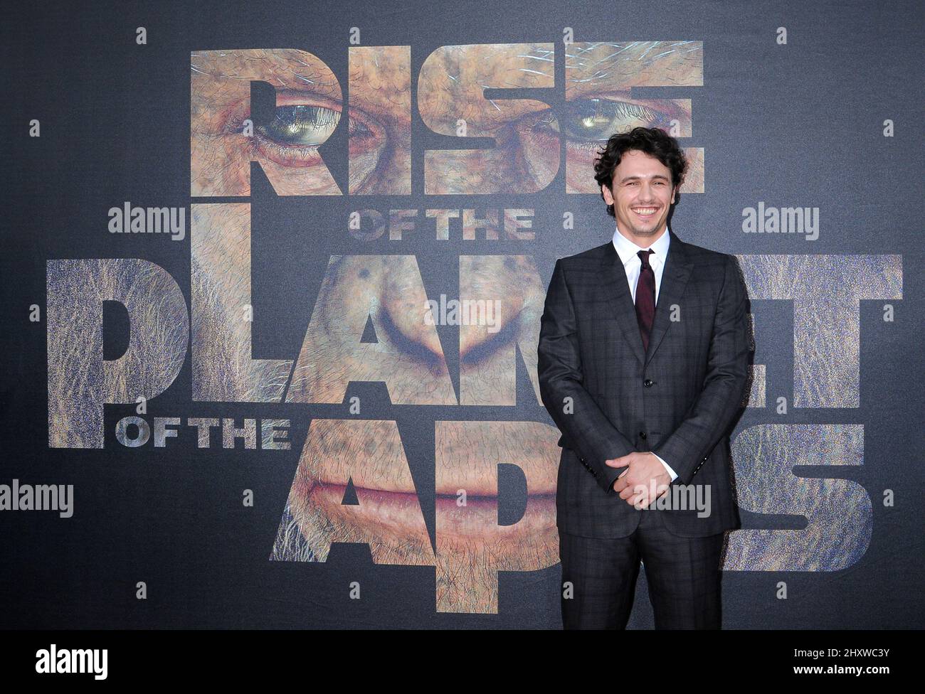 James Franco arriva al Los Angeles Premiere di 'Rise of the Planet of the Apes' al Grauman's Chinese Theatre il 28 luglio 2011 a Hollywood. Foto Stock