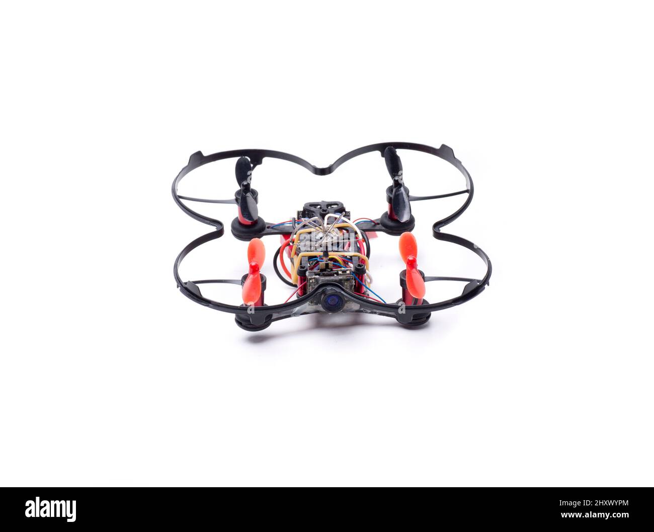 mini drone da corsa con protezione elica Foto stock - Alamy