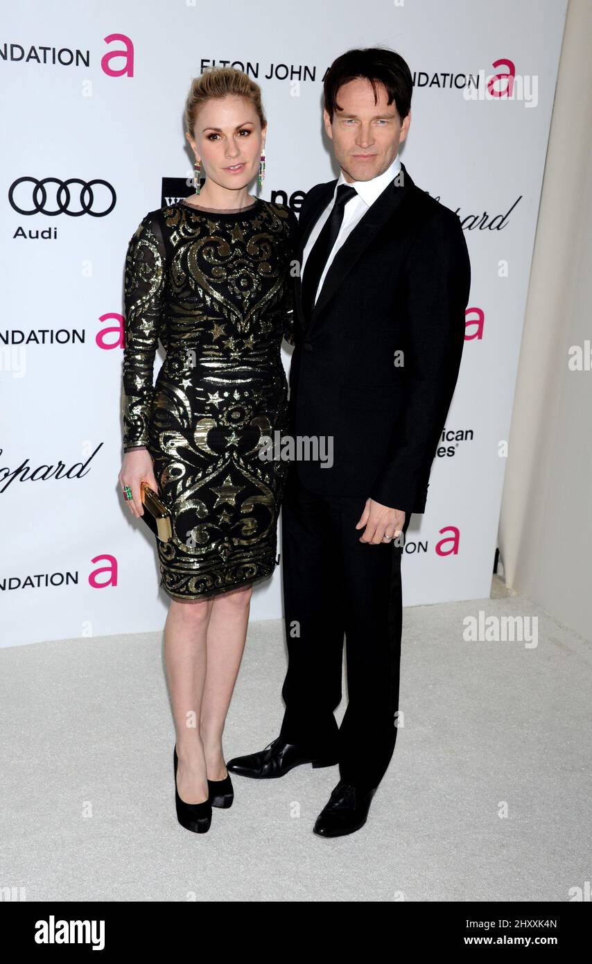 Anna Paquin e Stephen Moyer all'Elton John AIDS Foundation Academy Awards, festa di osservazione a West Hollywood Park, California Foto Stock