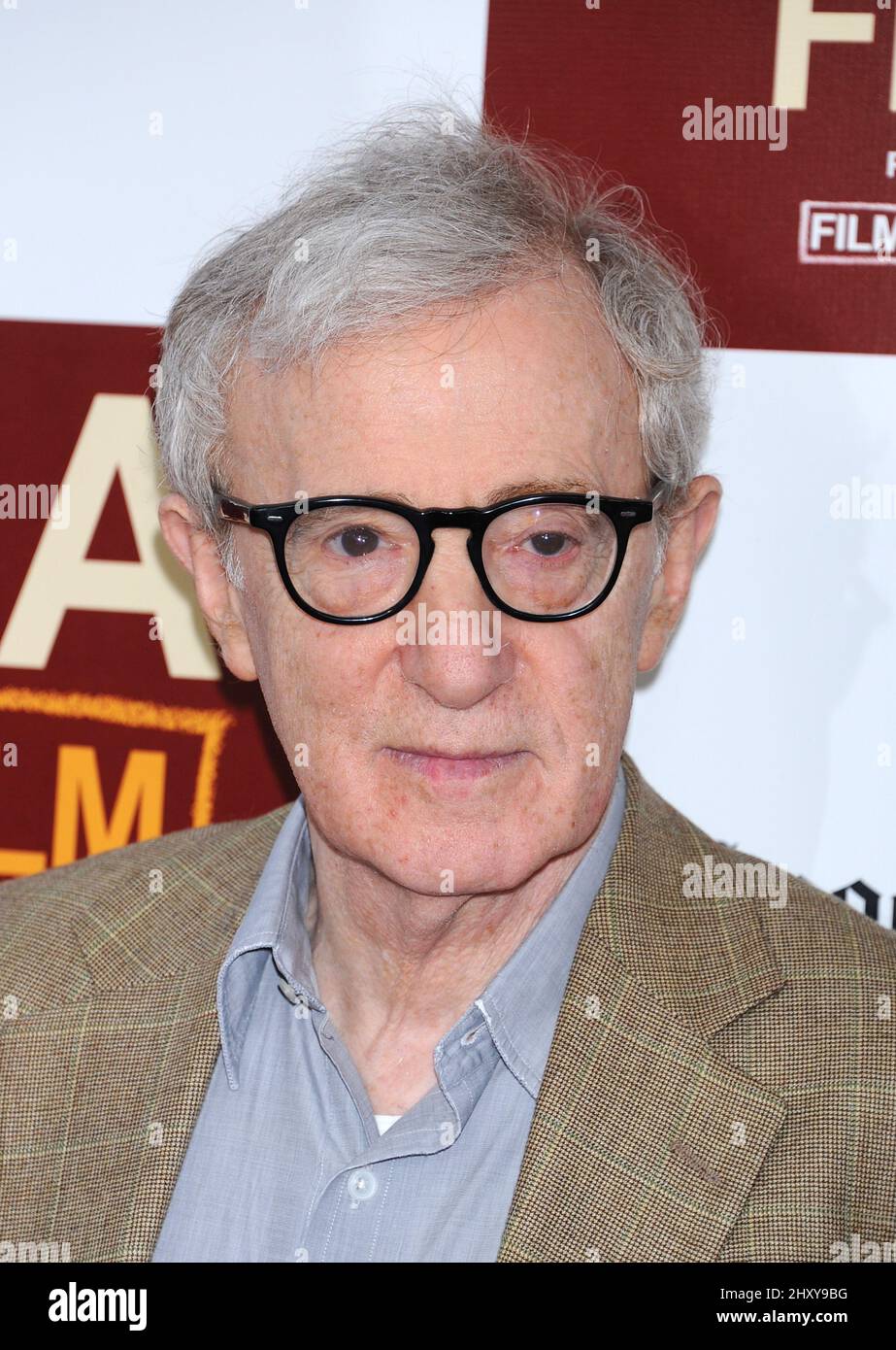 Woody Allen partecipa alla proiezione notturna "To Rome with Love" al Los Angeles Film Festival 2012 che si tiene al Regal Cinemas L.A. LIVE, Los Angeles, California il 14 giugno 2012. Foto Stock