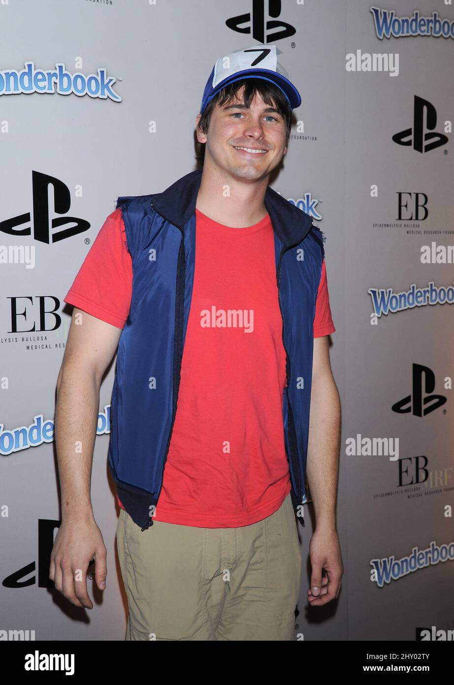 Jason Ritter partecipa al Wonderbook di PlayStation Halloween Party tenuto presso la "PlayStation Enchanted Forest" di Los Angeles. Foto Stock