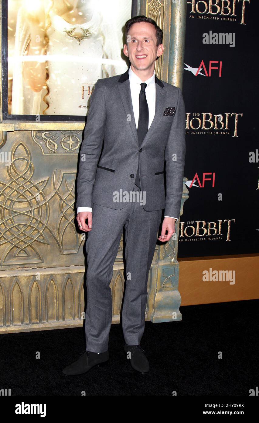 Adam Brown partecipa alla prima "The Hobbit: An Unexpected Journey" tenutasi al Teatro Ziegfeld di New York, USA. Foto Stock