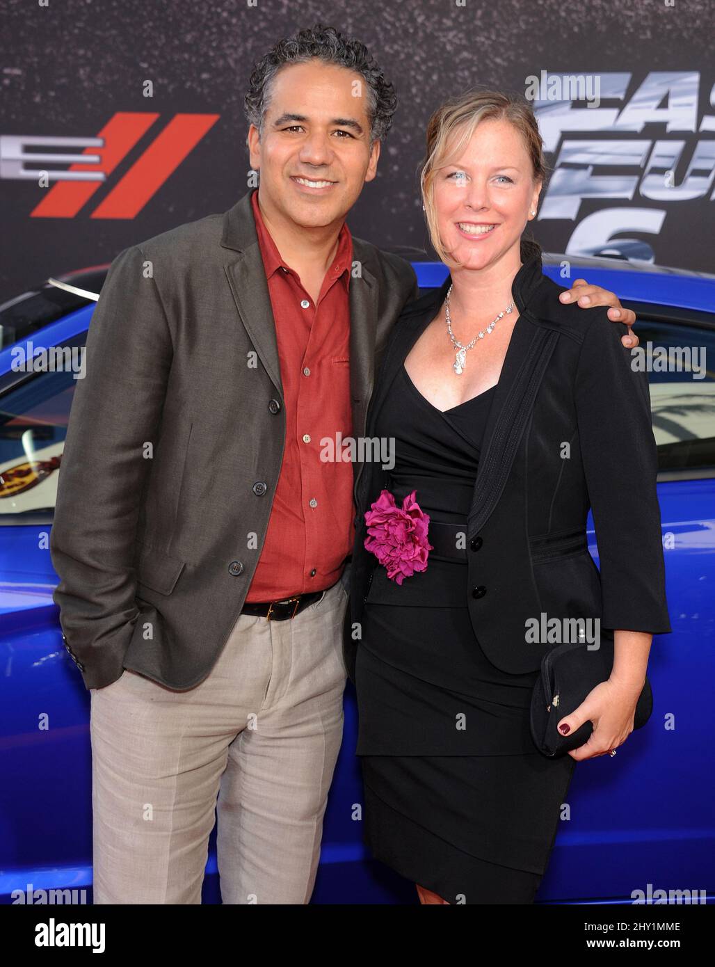John Ortiz e Jennifer arrivano per la prima assoluta del cinema Universal Pictures per Fast & Furious 6 all'anfiteatro Gibson di Universal City, California. Foto Stock
