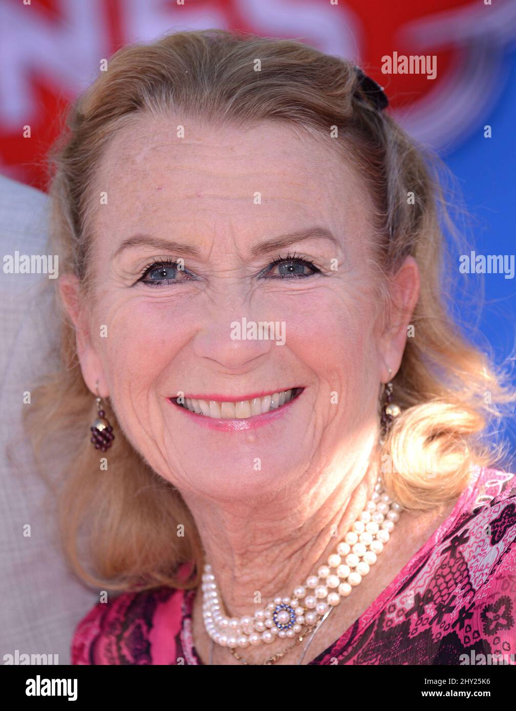 Juliet Mills partecipa alla prima mondiale 'Planes' al Teatro El Capitan di Hollywood Foto Stock