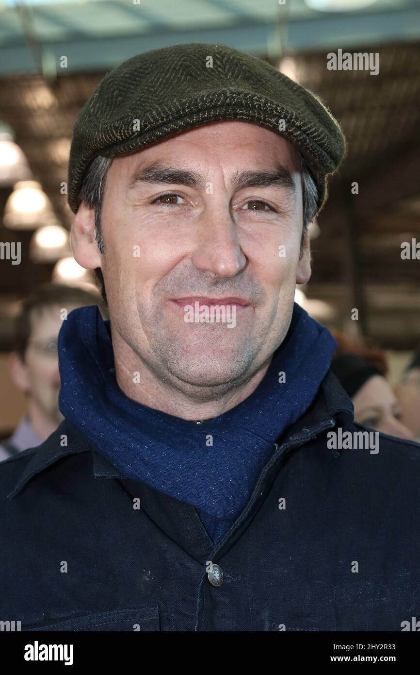 Mike Wolfe, American Pickers al Dierks Bentley's 8th Annual 'Mile & Music for Kids' Benefit tenuto presso l'Harley Davidson Columbia, Nashville, Tennessee Foto Stock