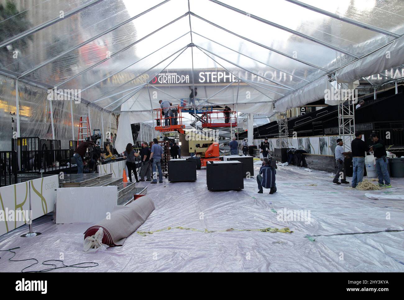 86th preparazione dei premi annuali dell'Accademia a Hollywood Blvd. Foto Stock